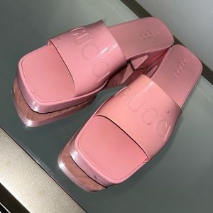 Pink Gucci Rubber Slides